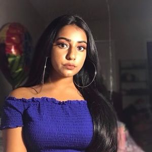 Meet your Posher, Samya